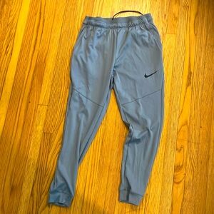 Nike joggers